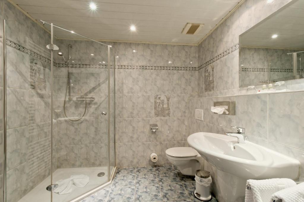 Landhotel Lohmann Langenfeld  Room photo